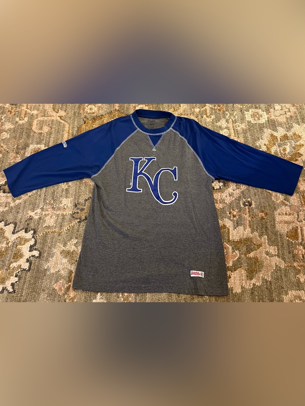 Kansas City Royals T-Shirt Men's Large Gray Blue 3/4 Sleeve Pullover Stitches